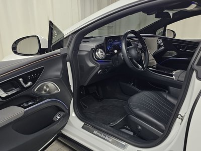 MERCEDES-BENZ EQS - 10