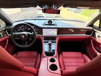 PORSCHE PANAMERA - 5