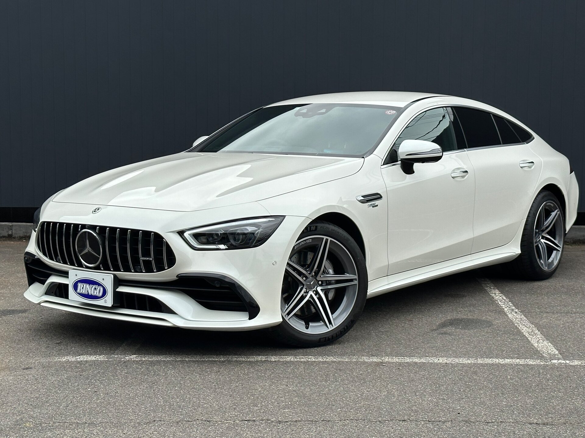 MERCEDES-BENZ GT 4-DOOR COUPE AMG - View 1