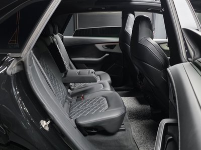 2022 AUDI Q8 thumbnail 18