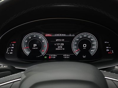 2022 AUDI Q8 thumbnail 11