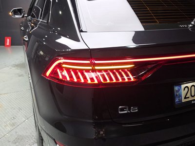 2022 AUDI Q8 — фото 10