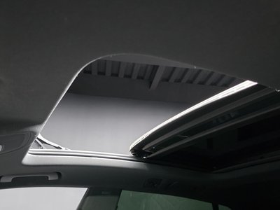 2022 AUDI Q8 thumbnail 25