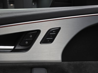 2022 AUDI Q8 thumbnail 30