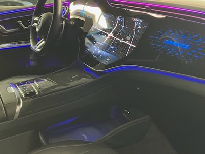 MERCEDES-BENZ EQE AMG - 8