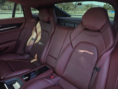 PORSCHE PANAMERA - 10