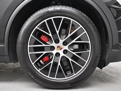 PORSCHE MACAN - 6