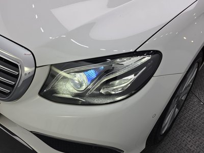 MERCEDES-BENZ E-CLASS - 9