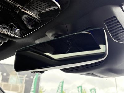 صورة مصغرة 12 لـ 2025 Mercedes-BENZ GLC
