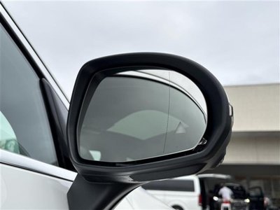 صورة مصغرة 31 لـ 2025 Mercedes-BENZ GLC