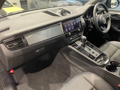 2023 Porsche MACAN 缩略图 82