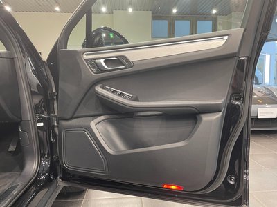 2023 Porsche MACAN 缩略图 38
