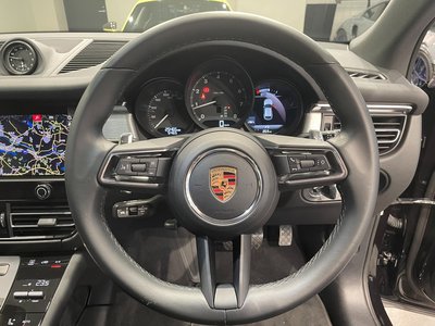 2023 Porsche MACAN 缩略图 48