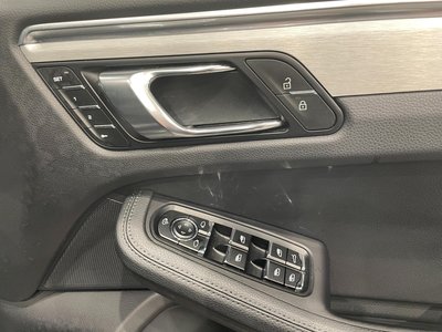 2023 Porsche MACAN 缩略图 40