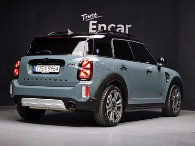 MINI COUNTRYMAN - 4