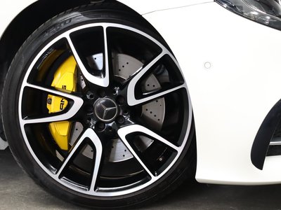 MERCEDES-BENZ E-CLASS AMG - 8
