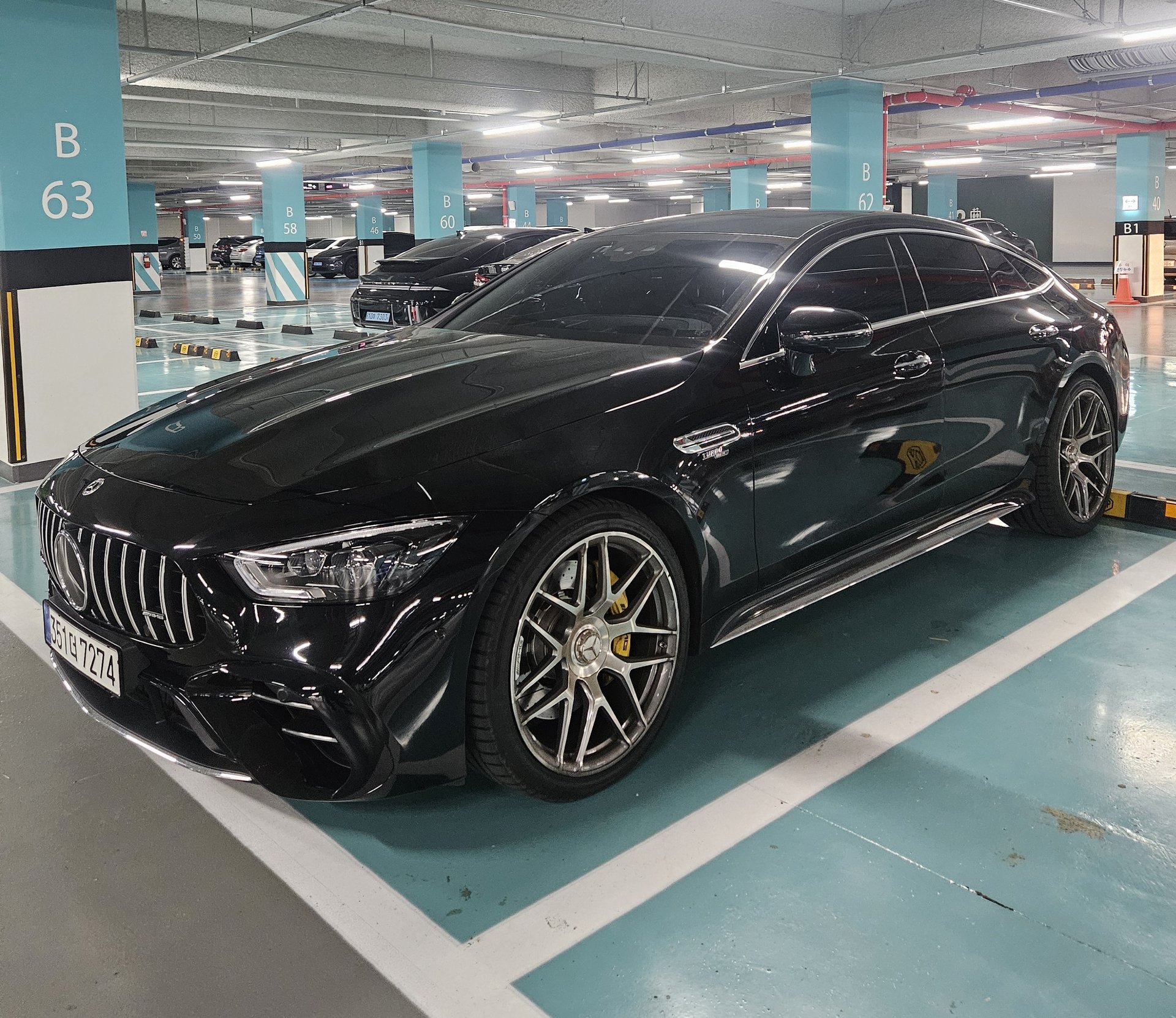 MERCEDES-BENZ GT AMG - View 1