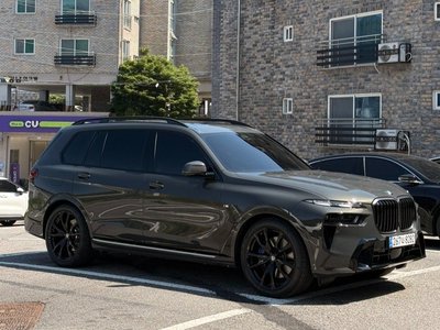 BMW X7 - 6