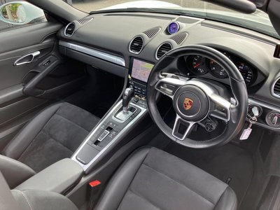 2017 Porsche 718 — миниатюра 12