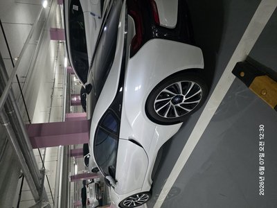 BMW I8 - 2