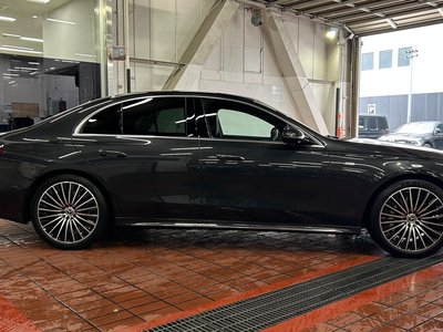 MERCEDES-BENZ E-CLASS - 7