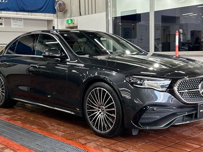 MERCEDES-BENZ E-CLASS - 9