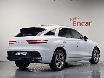 2025 Genesis GV70 photo 5