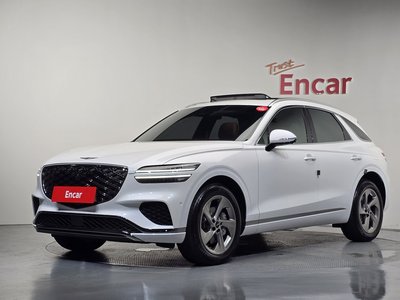 2025 Genesis GV70 photo 1
