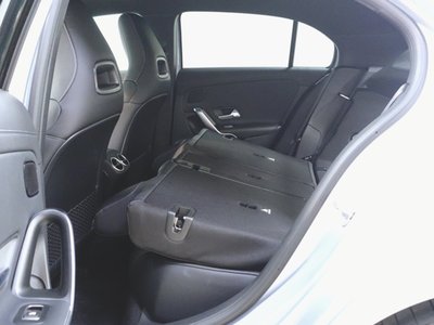 صورة مصغرة 30 لـ 2025 Mercedes-BENZ A-CLASS AMG