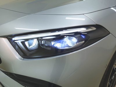 صورة 3 لـ 2025 Mercedes-BENZ A-CLASS