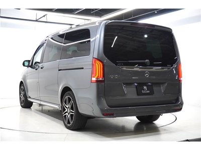 2023 Mercedes-BENZ V-CLASS photo 7