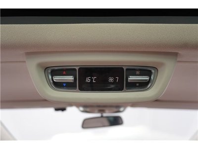 2023 Mercedes-BENZ V-CLASS — миниатюра 37