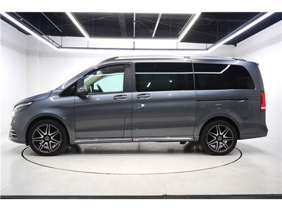 2023 Mercedes-BENZ V-CLASS photo 8