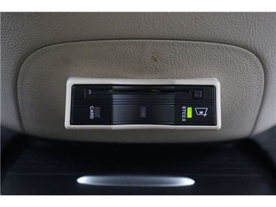 2023 Mercedes-BENZ V-CLASS — миниатюра 23