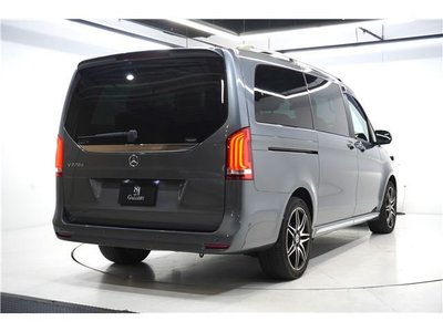 2023 Mercedes-BENZ V-CLASS photo 5