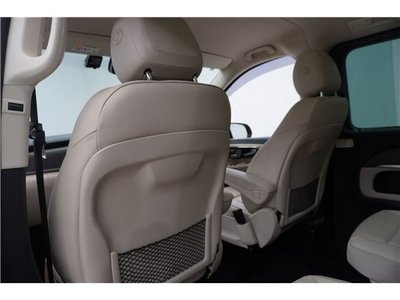 2023 Mercedes-BENZ V-CLASS — миниатюра 33