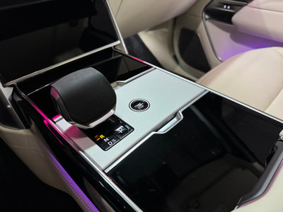 LAND ROVER RANGE ROVER - 9