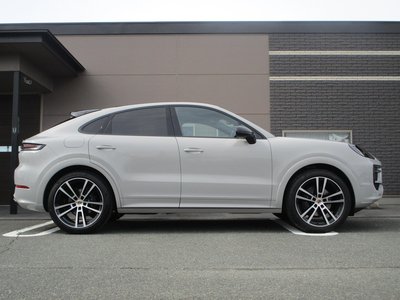 PORSCHE CAYENNE - 10