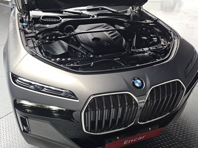 BMW 7 SERIES - 7