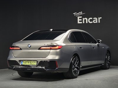 BMW 7 SERIES - 4