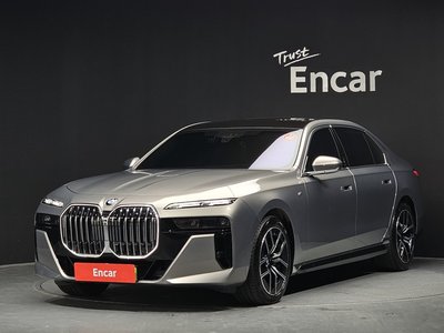 BMW 7 SERIES - 1