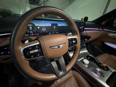 2024 Genesis GV70 — миниатюра 14