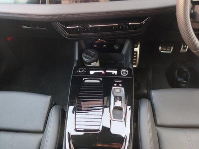 2025 AUDI Q6 E-TRON — фото 46