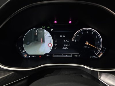GENESIS G80 (RG3) - 8