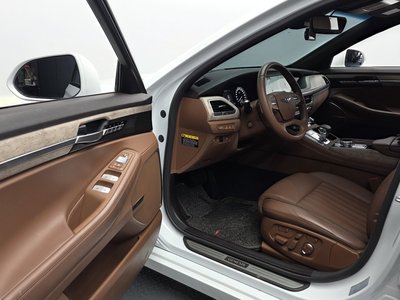 2021 Genesis G90 照片 10