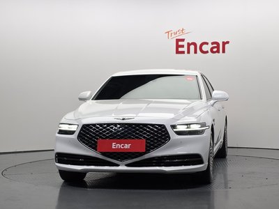 2021 Genesis G90 照片 2