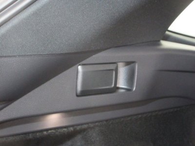 صورة 36 لـ 2025 Toyota CROWN ESTATE