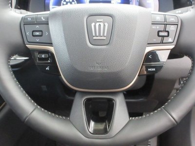 صورة 23 لـ 2025 Toyota CROWN ESTATE