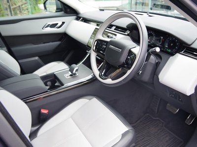 2025 LAND Rover RANGE ROVER VELAR thumbnail 13