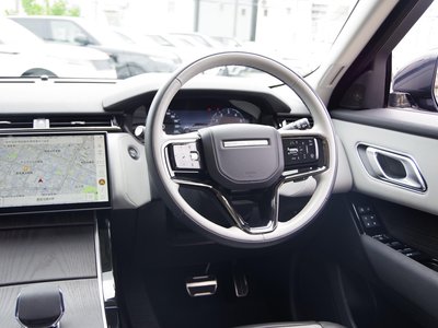 2025 LAND Rover RANGE ROVER VELAR thumbnail 35